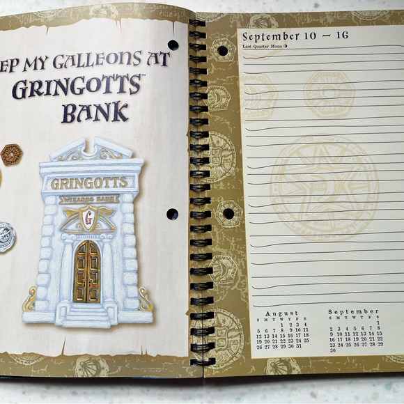 Vintage Harry Potter Student Planner 2001 Artwork - Picture 6 of 12